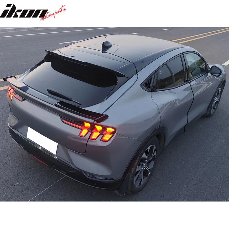 Ikon Motorsports Mustang Mach‑E takspoiler glans svart