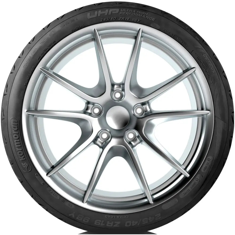 Billige Dekk Kormoran Ultra High Performance 235/45 R18 98 w Xl