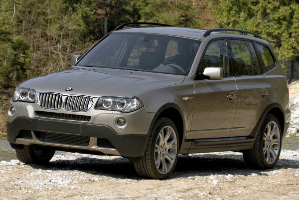 Stigtrinn Ventshield til Bmw X3 2003-2015 i aluminium og ABS med monteringssett