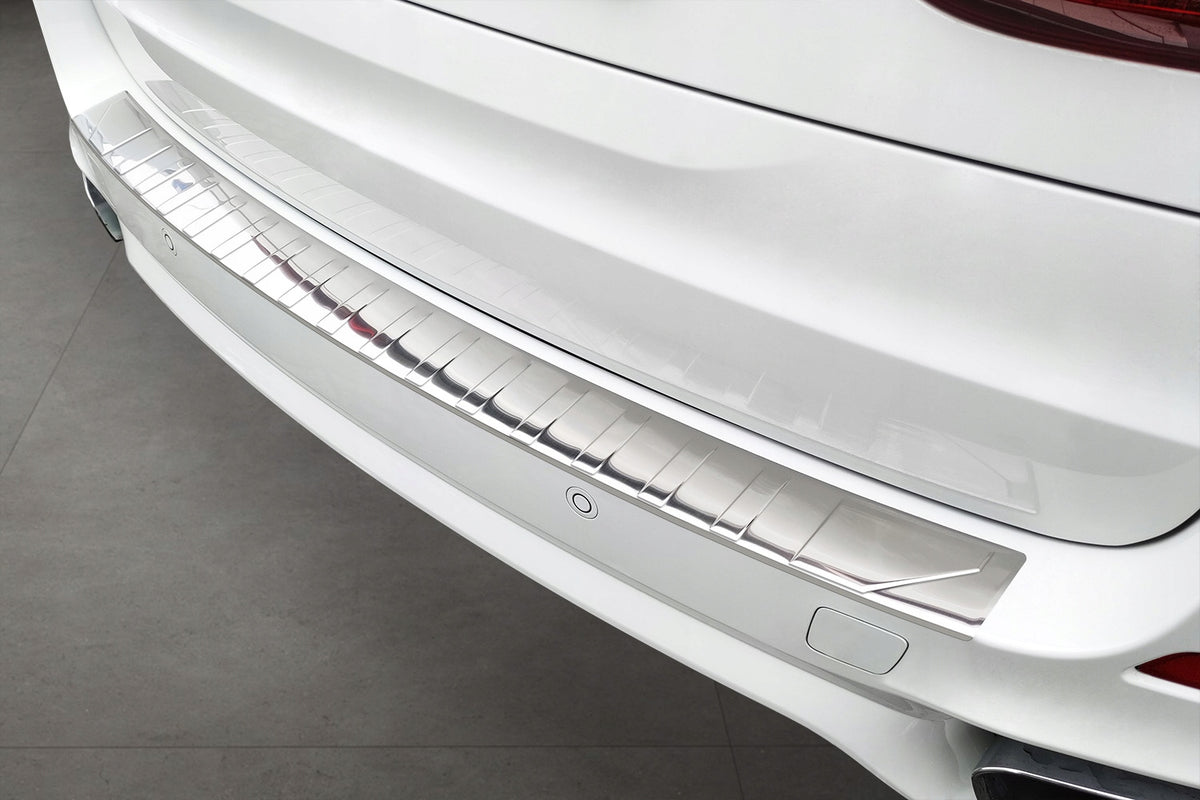 Avisa bakfangerbeskytter til Bmw X5 III (F15) M Pakke / Silver Edition – rustfritt stål