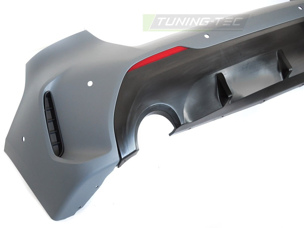 Bakfanger BMW F40 19-24 med festedetaljer.