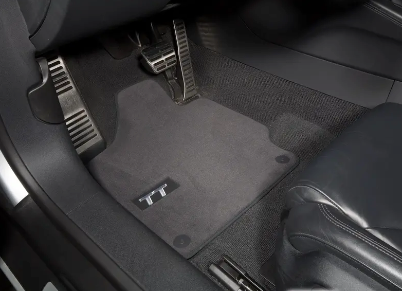 VAG OEM stoffmatter til Audi TT / TTS (8J) – svart stoff