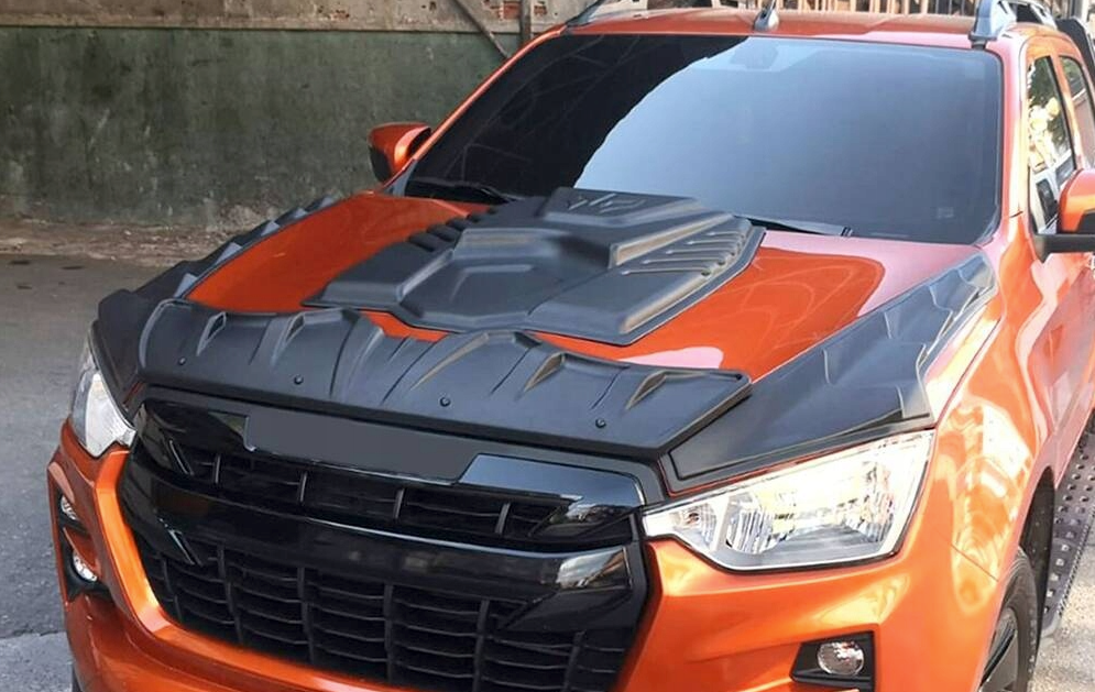 AUT panserbeskytter i akryl til Isuzu D-Max III (2019-) med steinsprutbeskyttelse og enkel montering
