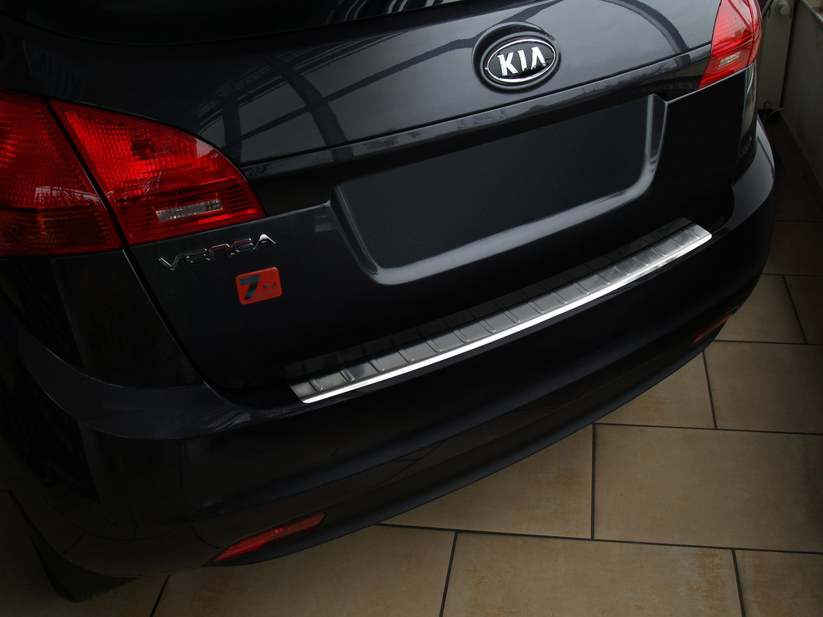 Avisa bakfangerbeskytter til Kia Venga hatchback – rustfritt stål børstet