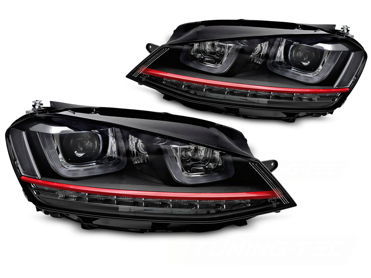 Frontlykter Red LED Sequential DRL til VW Golf VII 13-17 sett rett forfra på hvit bakgrunn.