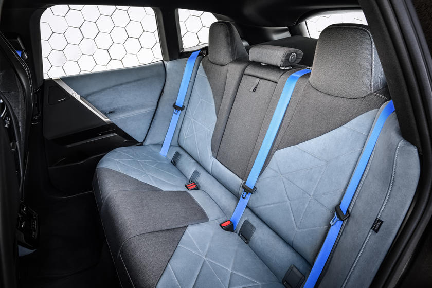 Gulvmatter Bmw iX (I20) (2021-) – TPE Gummi | BMW OEM - sett forfra
