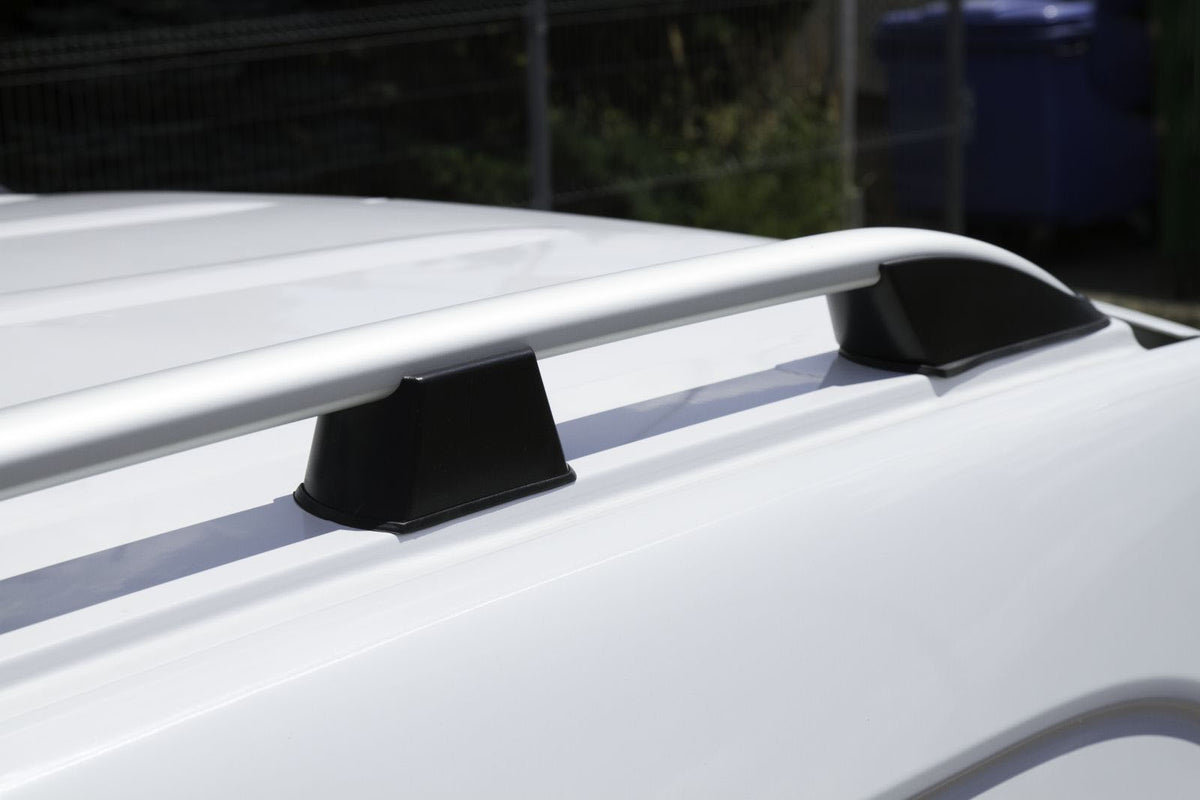 Takrails Fiat LANG Ventshield (2011-2018) - nærbilde