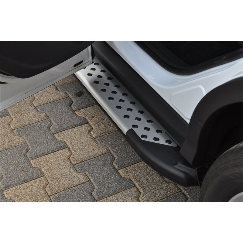 Stigtrinn Ford Kuga ARP (2013-2016) - nærbilde