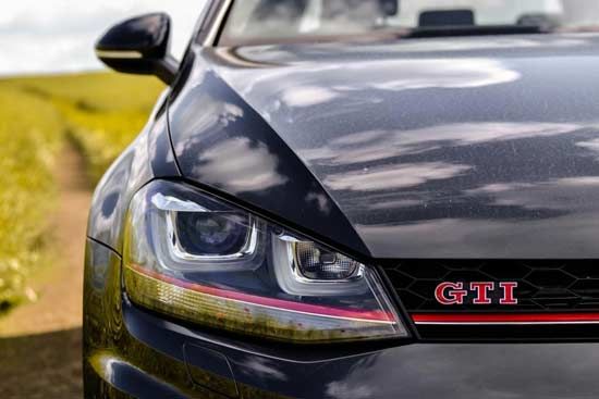Emblem Vw GTI VW Golf 7 / VW Polo VI Sport GTI-Design - sett forfra