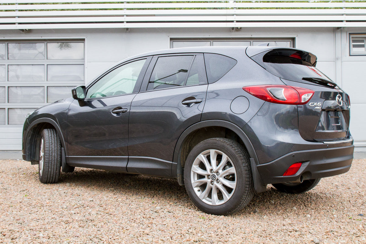 Ven-Tuning skvettlapp til Mazda CX-5 I – monteringssett inkludert