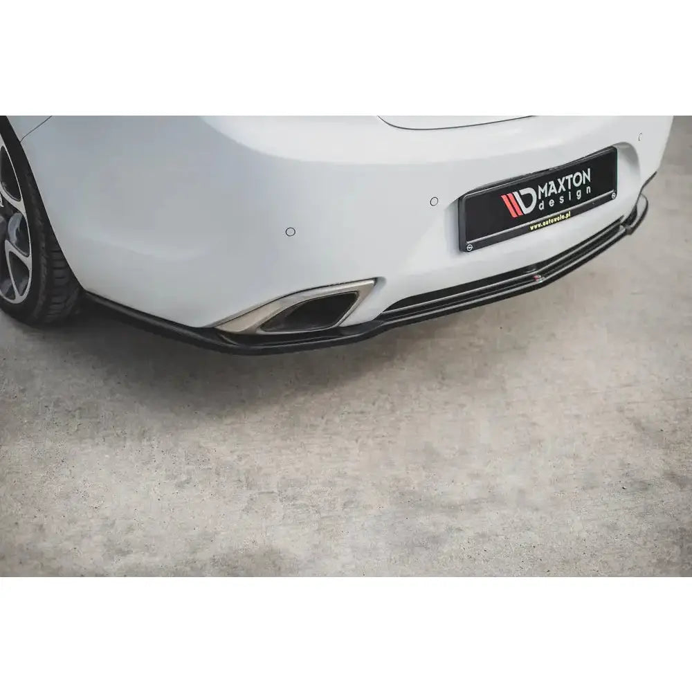 Central Rear Splitter Opel Insignia Mk. 1 Opc Facelift - 2