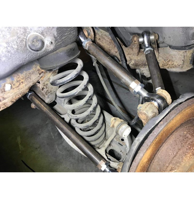 Heavy duty uniball-ledd på justerbar Cr-Mo bærearm for BMW E82 E88 motorsport