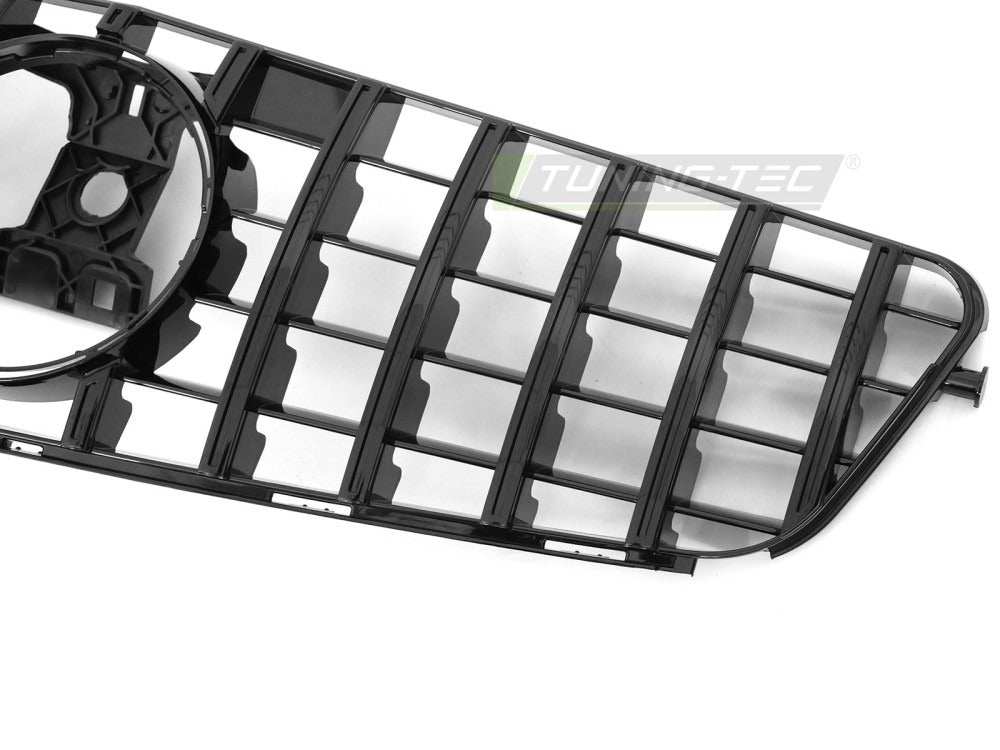 Grill Mercedes C-Klasse W204 07-14 sett fra siden, struktur synlig.