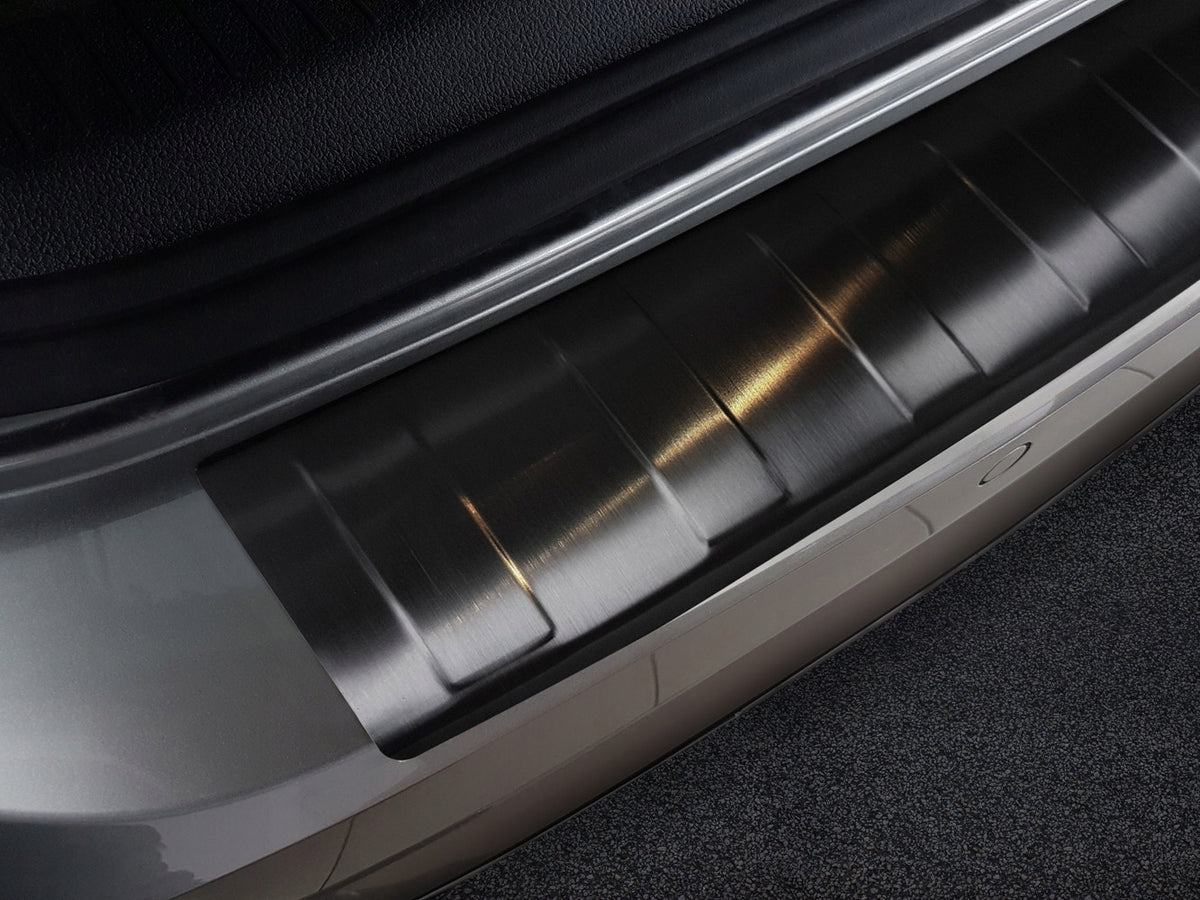 Bakfangerbeskytter Vw Golf VII Variant Facelift (2017-2020) – Rustfritt stål - detaljer
