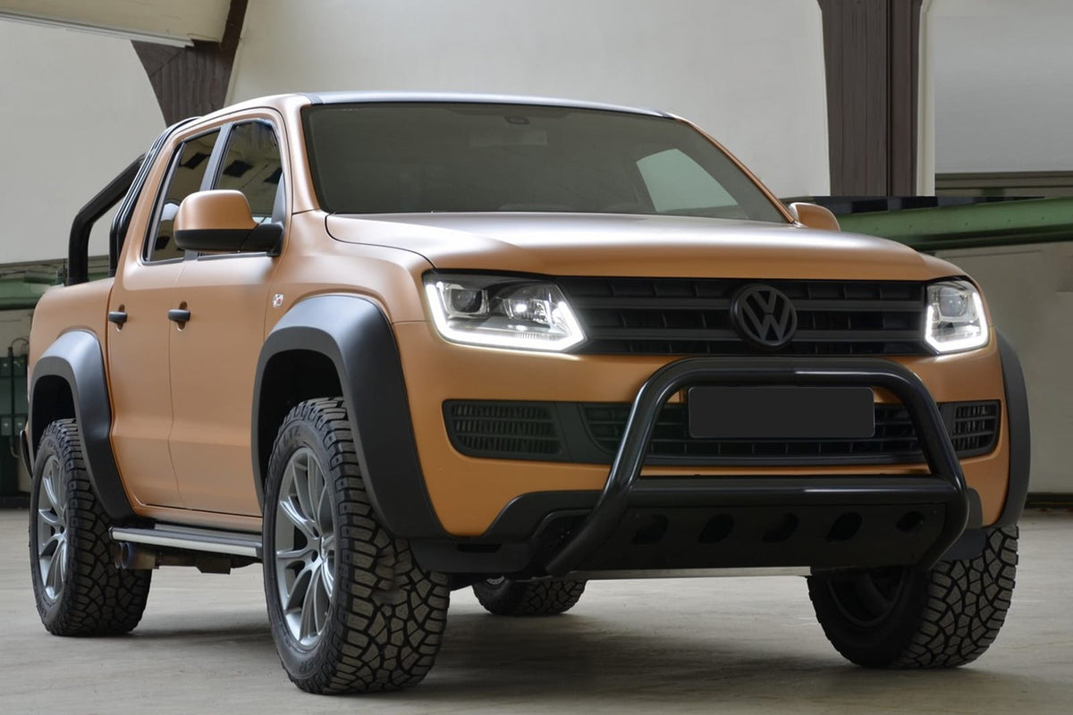 Stigtrinn Ventshield til Vw Amarok 2009-2020 i svart og sølv, enkel montering uten boring