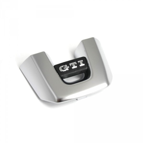 Emblem/logo til Vw GTI Aluminum / Titanium Black i aluminium og titan svart for rattmontering