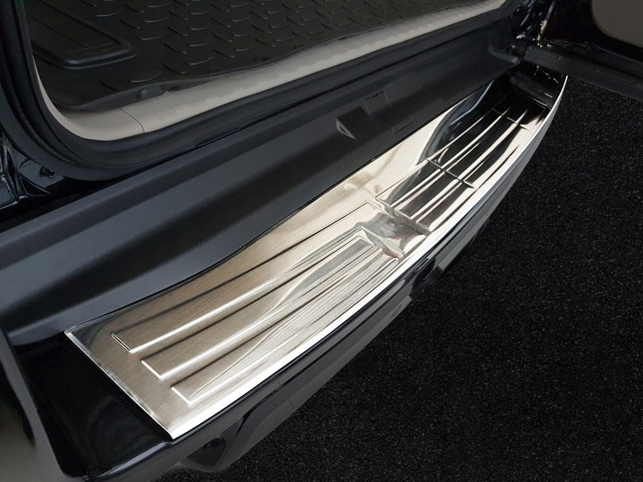 Avisa bakfangerbeskytter til Toyota Land Cruiser J150 – 3M dobbeltsidig tape montering