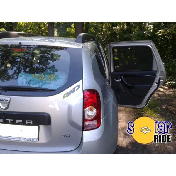 Solskjerm Dacia Duster I (2010-2017) (2 stk) - sett forfra