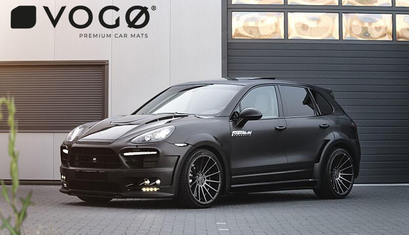 Vogo gulvmatter til Porsche Cayenne II (92A) – antiskli og 50 mm kanthøyde