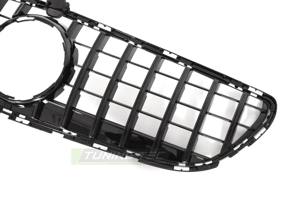 Grill Mercedes CLS C218 14-18 sett fra siden, lamellstruktur synlig.
