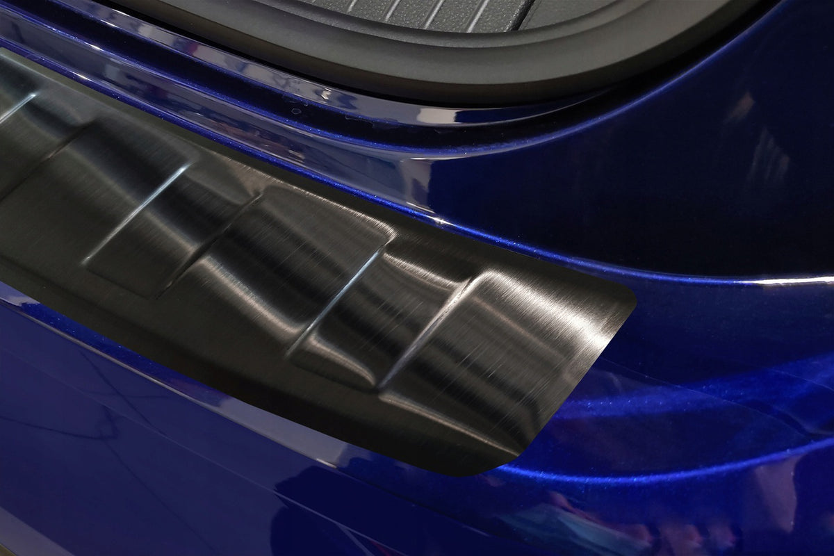 Bakfangerbeskytter Vw Golf VIII Variant / Black Edition (2020-) – Rustfritt stål - detaljer