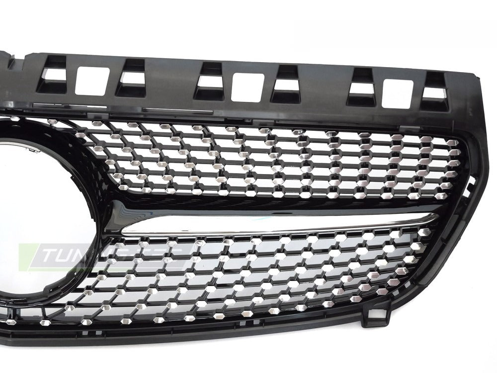 Grill Mercedes A-Klasse W176 12-15 sett fra siden, struktur synlig.