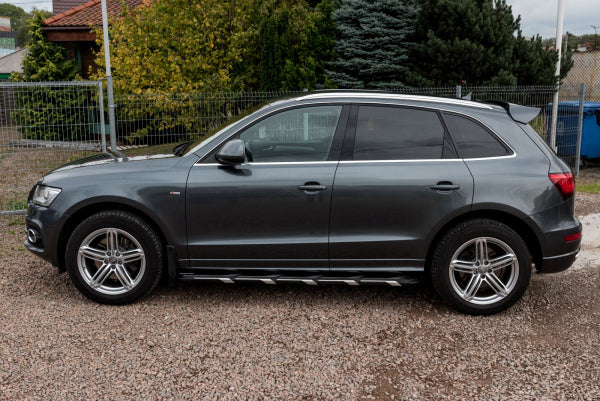 Stigtrinn Audi Q5 8R Ventshield (2008-2016) - nærbilde