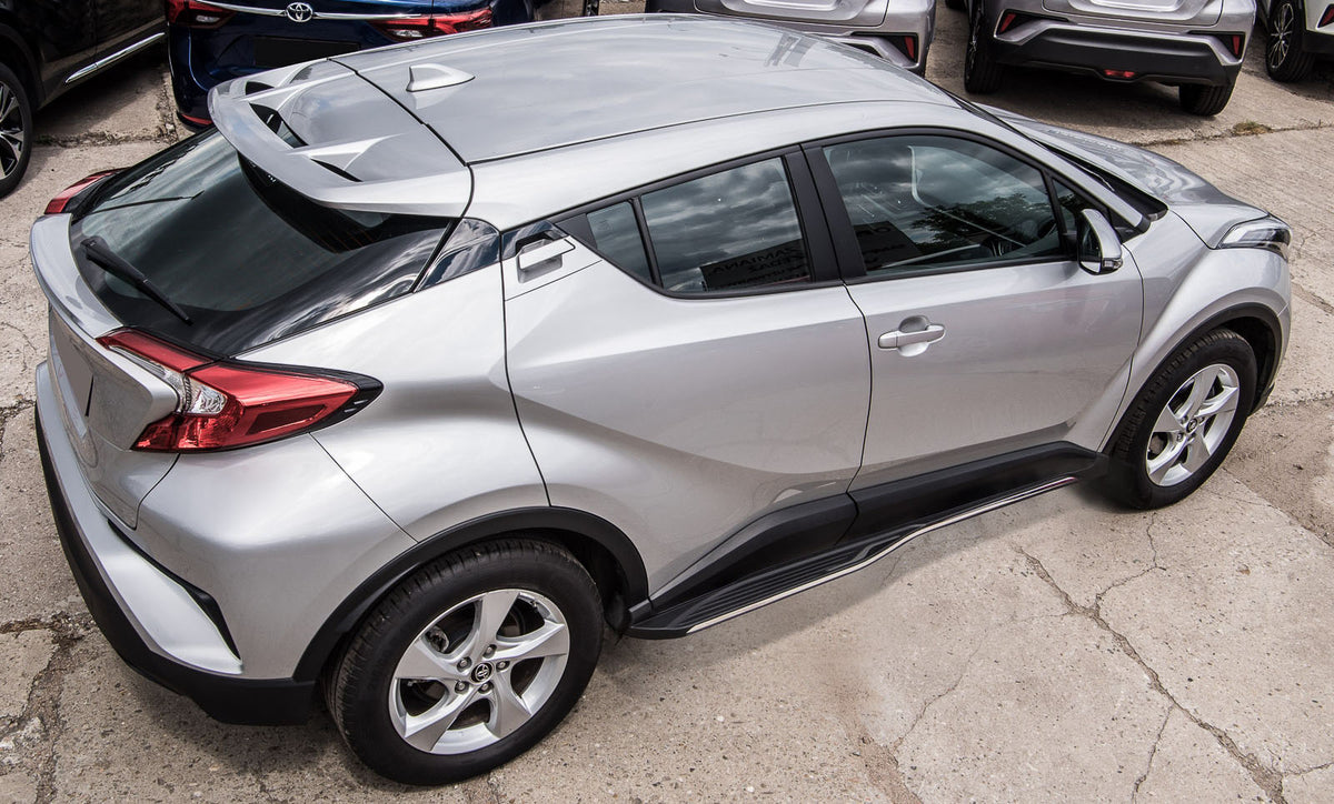 Stigtrinn Toyota C-HR Ventshield (2016-2023) - nærbilde