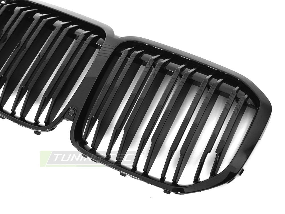 Grill X7 G07 18-22 sett fra siden, struktur synlig.