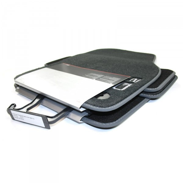 VAG OEM stoffmatter til Audi Q2 / SQ2 GA – svart stoff