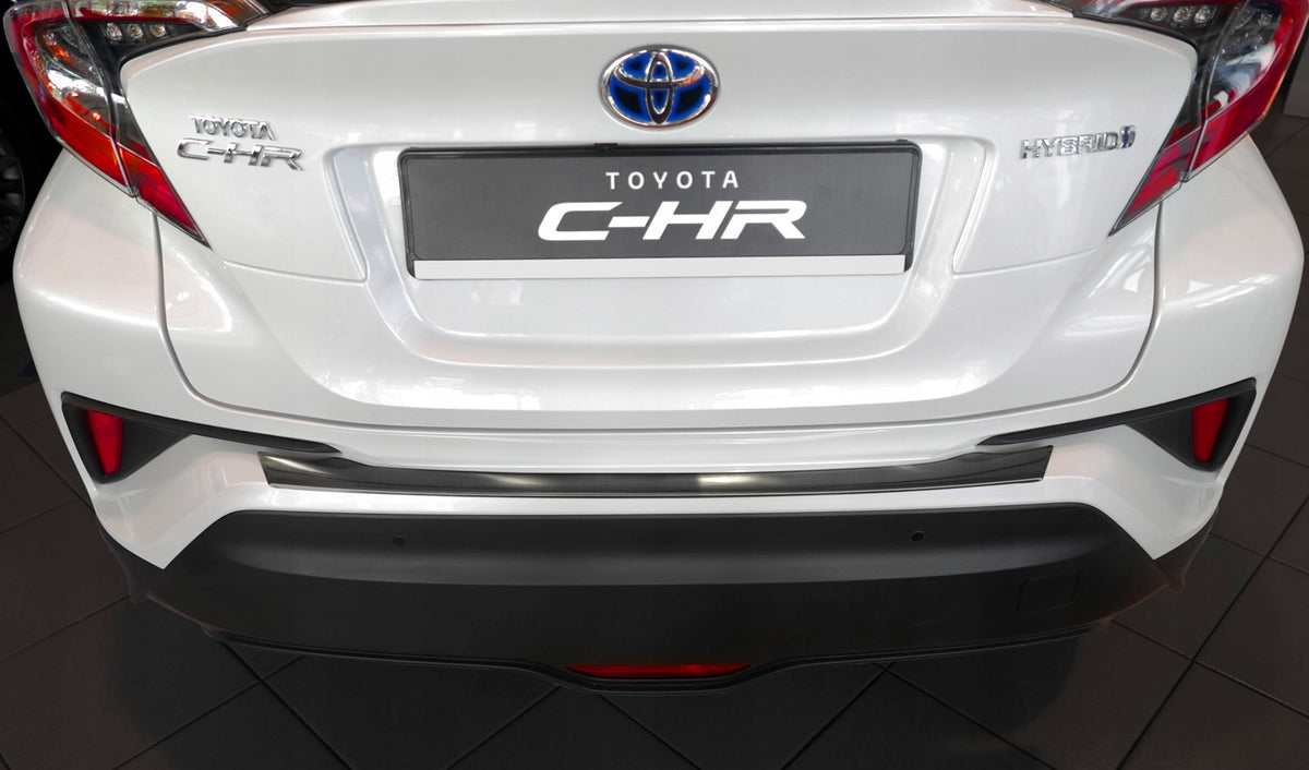 Avisa bakfangerbeskytter til Toyota C-HR I – svart og børstet overflate