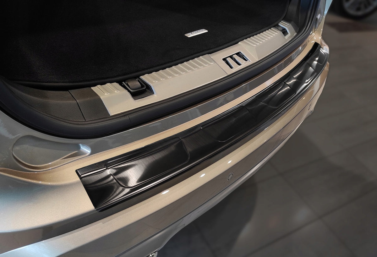 Avisa bakfangerbeskytter til Ford Edge II – enkel 3M-montering