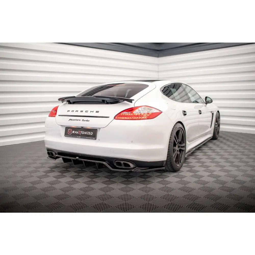 Diffuser Porsche Panamera Turbo 970