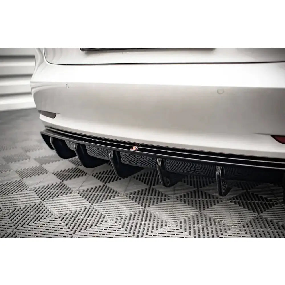 Diffuser (rear Valance) V.2 Glans - Tesla Model 3 17- - 2