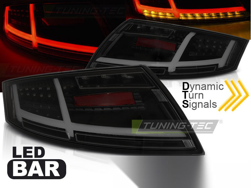 Detaljbilde av baklykter Audi TT 8J 06-14 med LED-detaljer.