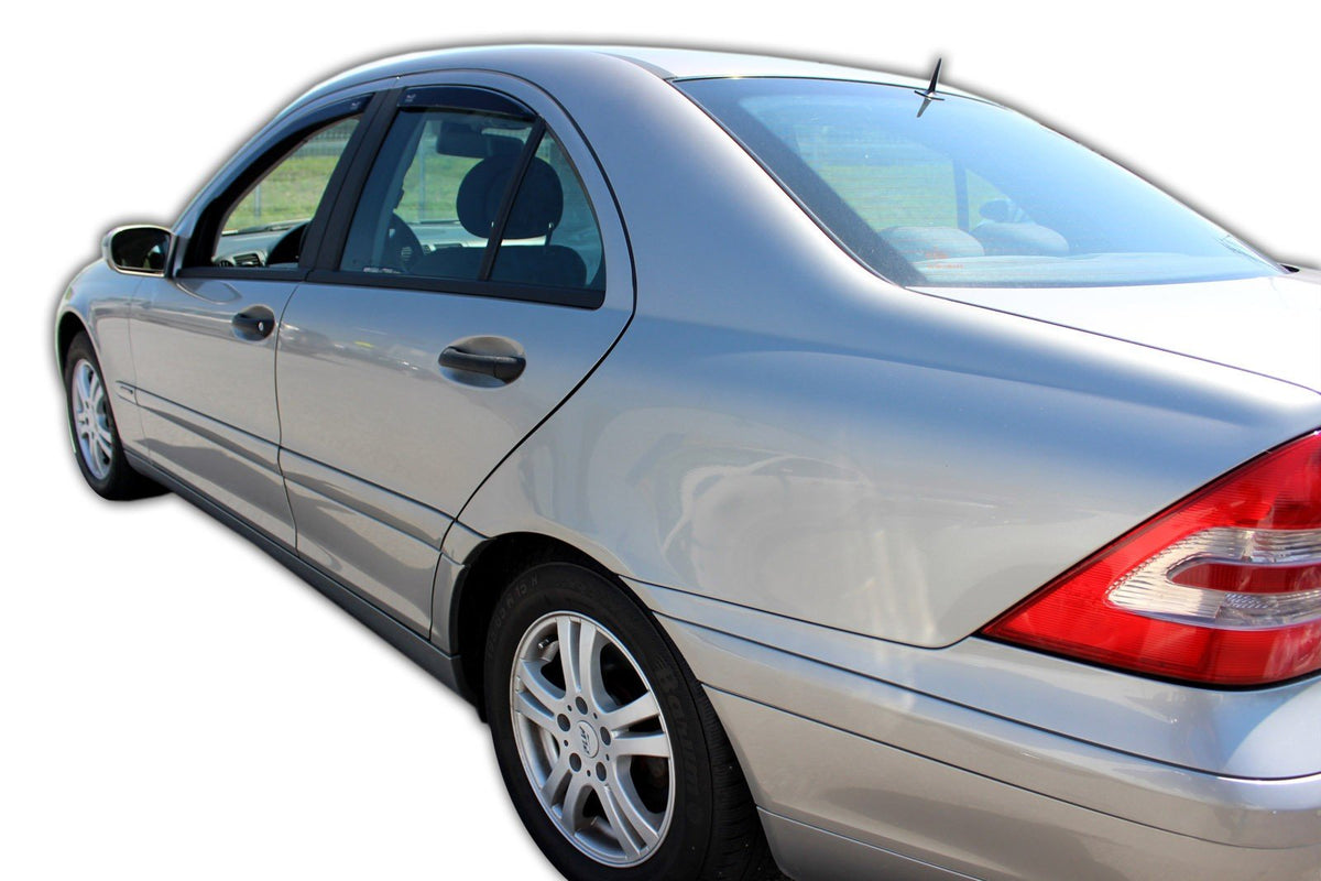 Vindavviser Mercedes C (W203) Sedan (2000-2007) – PMMA Plexi - nærbilde