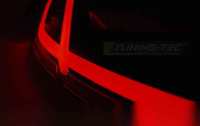 Baklykter Audi TT 8J 06-14 med festedetaljer.