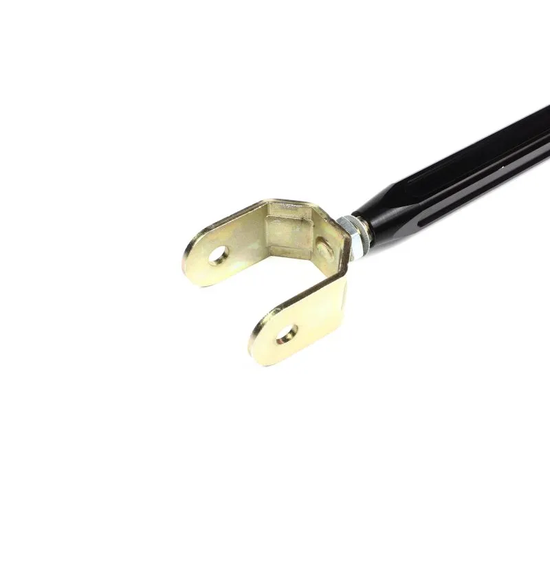 Nærbilde av uniball-ledd på regulerbar bakre camber-arm for BMW E36 og E46