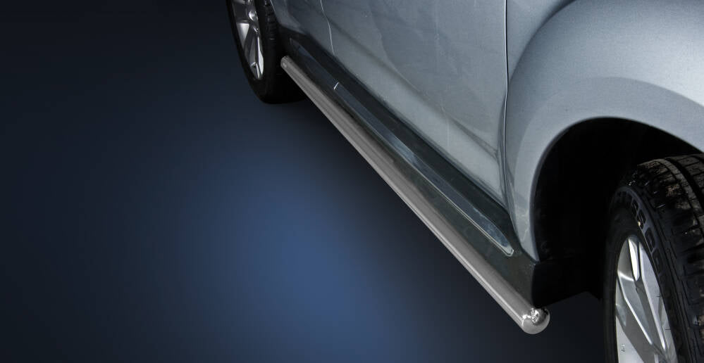 Stigtrinn Steeler i polert krom til Mitsubishi Outlander II Facelift 2010-2012 for enkel inn- og utstigning