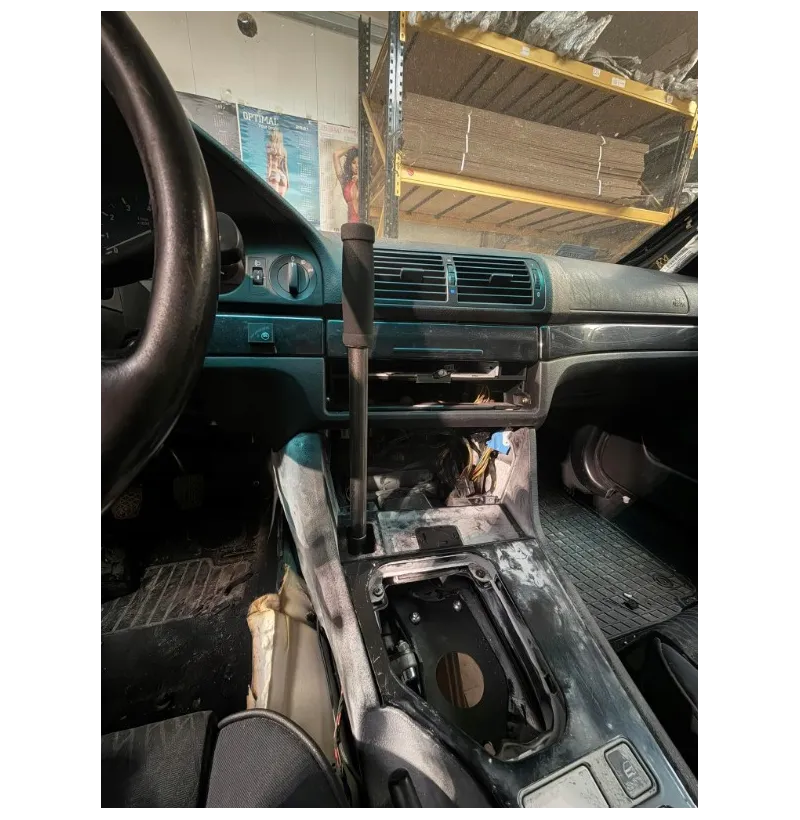 Hurtigkobling og avtagbar spak på skjult håndbrekk tilpasset BMW E39 sedan og touring