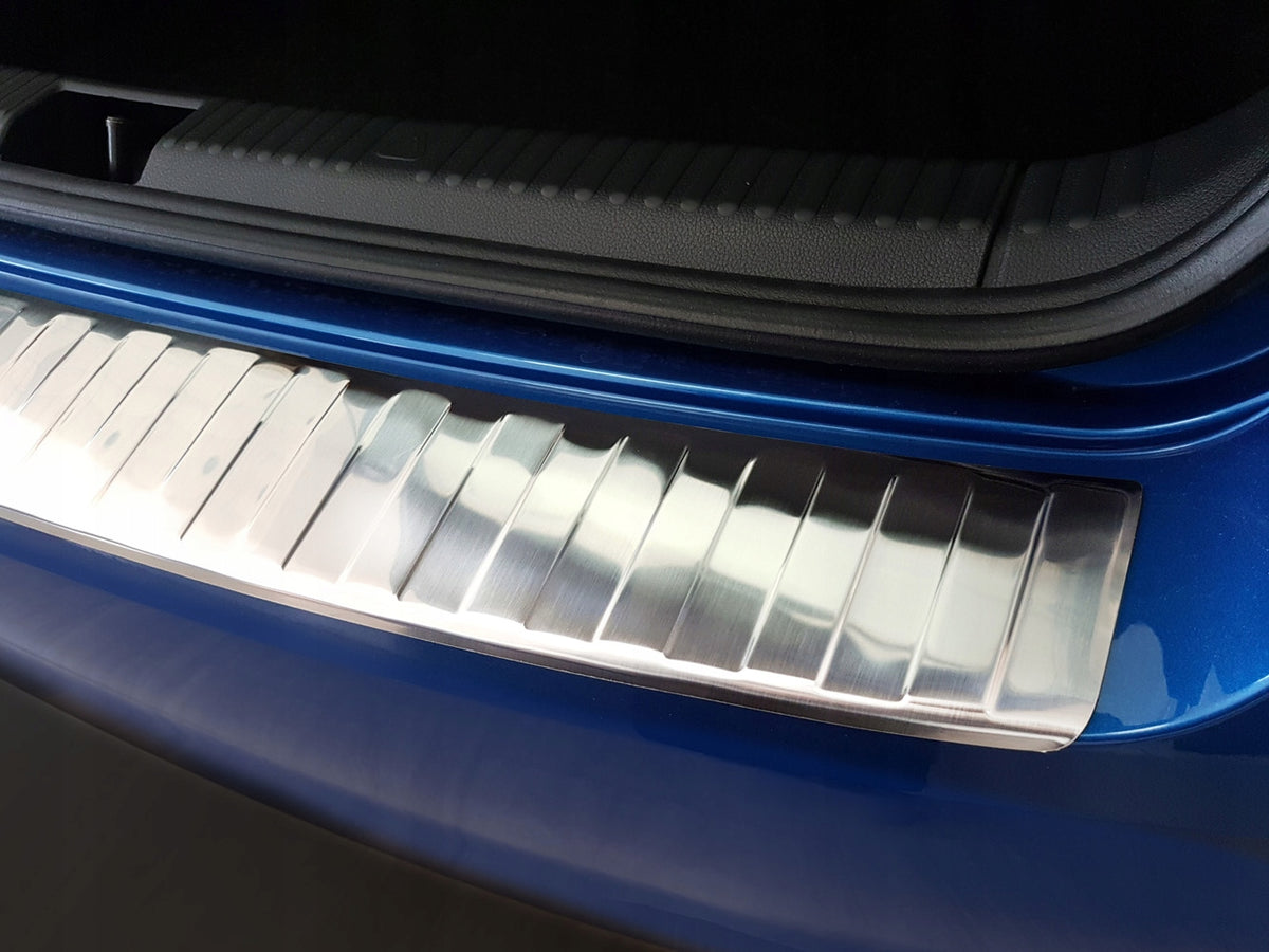 Bakfangerbeskytter Skoda Fabia III hatchback facelift (2018-2021) – Rustfritt stål - detaljer