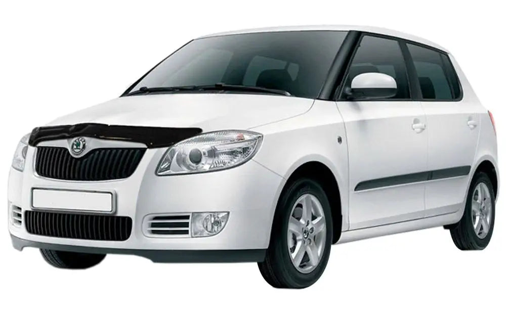 Scoutt panserbeskytter i akryl til Skoda Fabia II med sort gloss finish og enkel montering