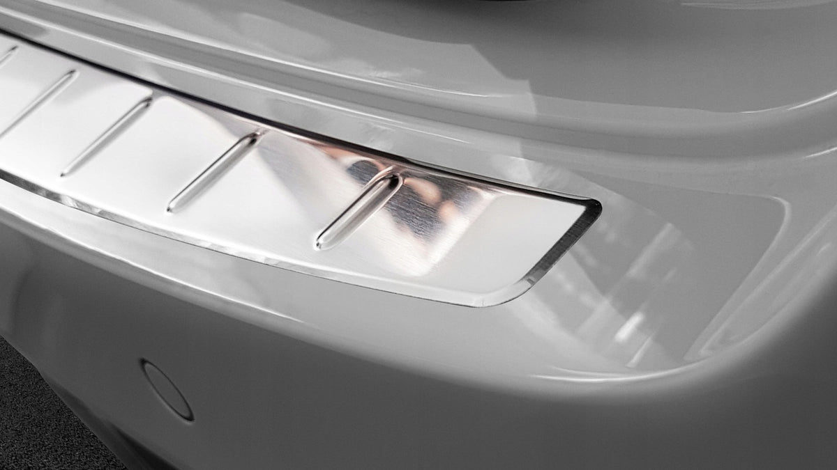Avisa bakfangerbeskytter til Mercedes CLA-Class II C118 – enkel 3M-montering