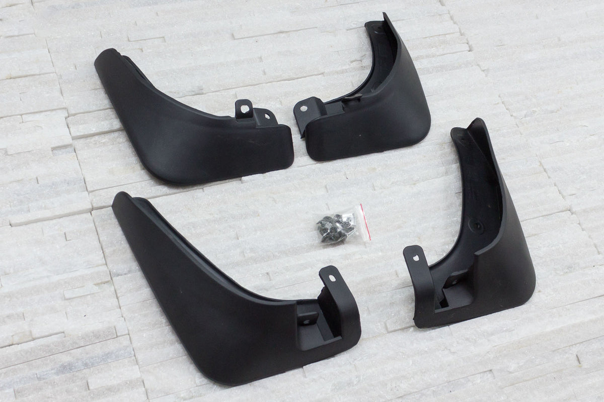 Ven-Tuning skvettlapp til Kia Rio II Sedan – svart ABS