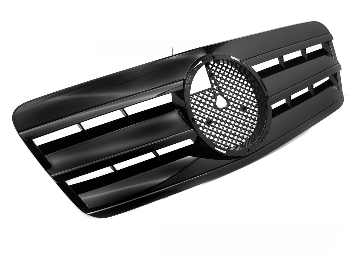Grill til Mercedes CLK W208 96-02 i sort sett rett forfra på hvit bakgrunn.