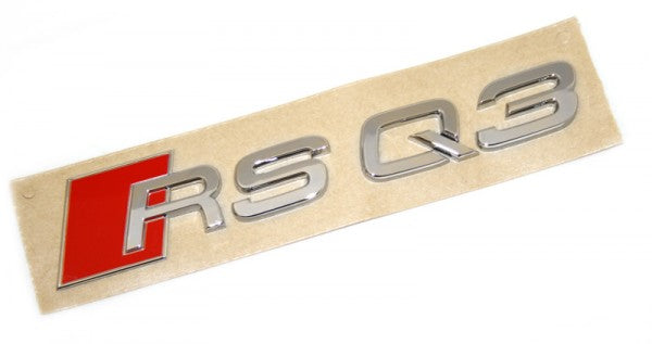 Emblem/logo til Audi RSQ3 Chrome i krom, originalt Audi-design med perfekt passform for bakluken