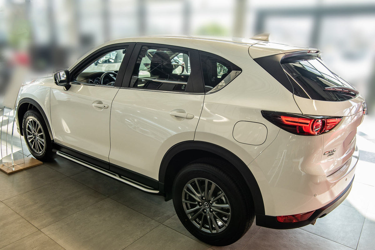 Stigtrinn Mazda CX-5 Ventshield (2017-) - sett bakfra
