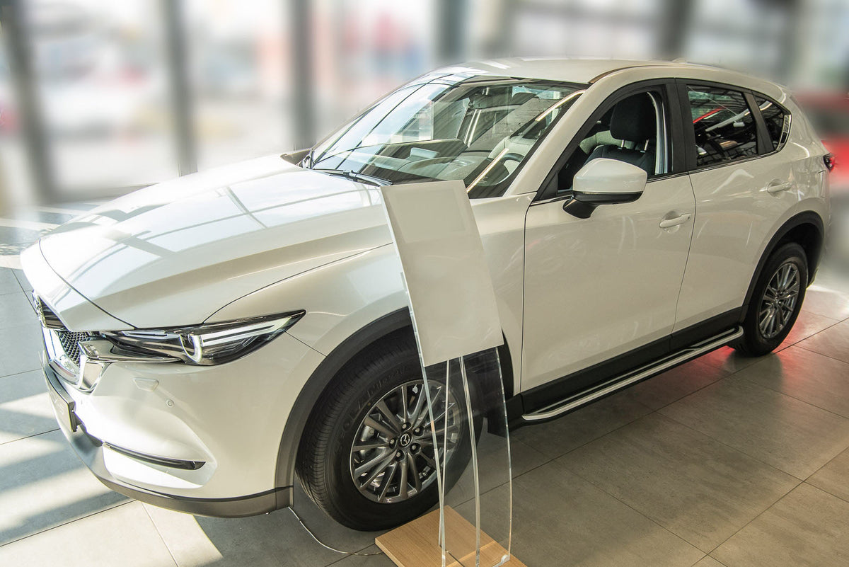 Stigtrinn Mazda CX-5 Ventshield (2017-) - nærbilde