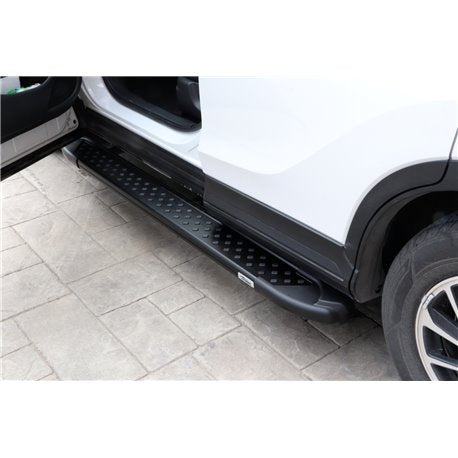 Stigtrinn Mitsubishi Eclipse Cross ARP (2017-2018) - sett forfra