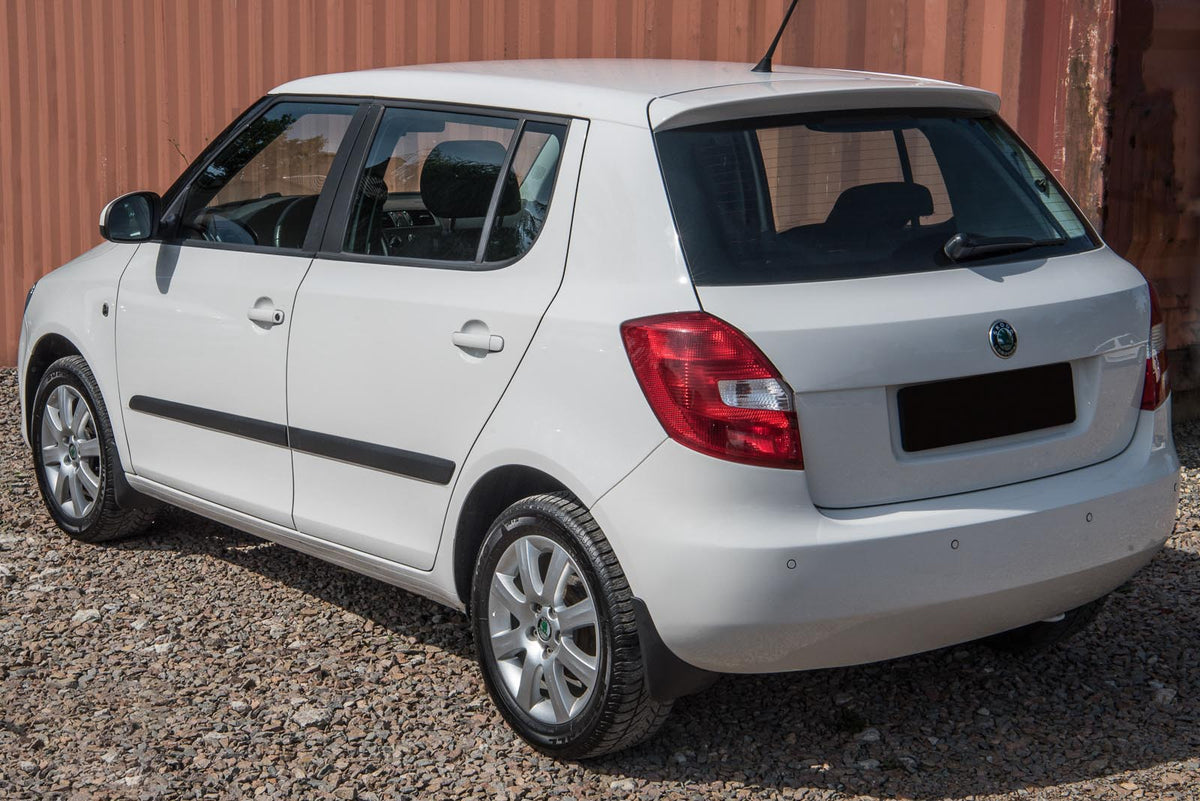 Skvettlapp Skoda FABIA (2015-2021) – ABS - detaljer